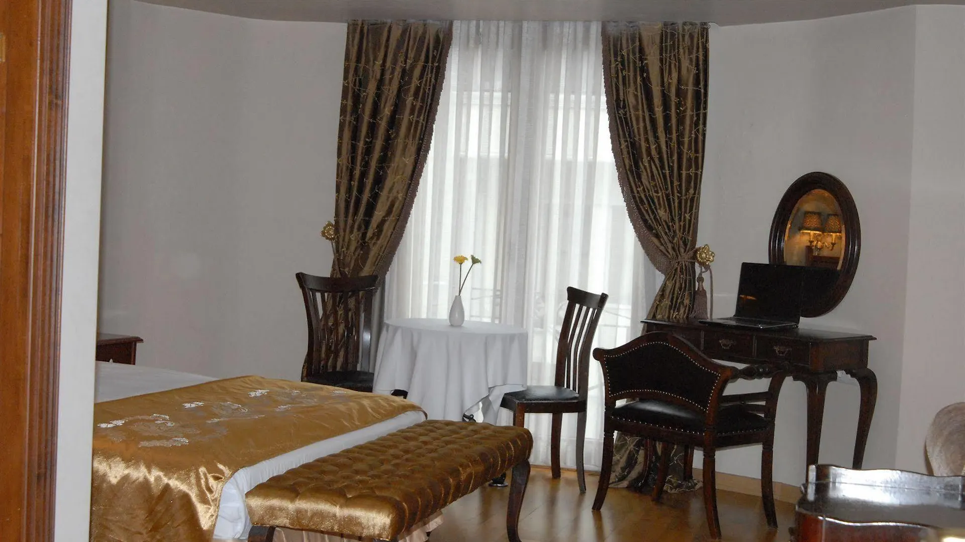***  Valdivia Hotel Sultanahmet Istanbul Turkey
